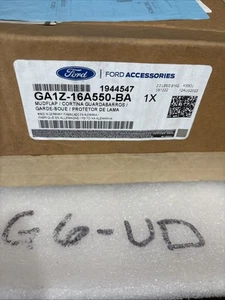 Kit de guardabarros trasero OEM NUEVO GENUINO Lincoln Nautilus MKX 2016-2023 GA1Z-16A550-BA - Imagen 1 de 1