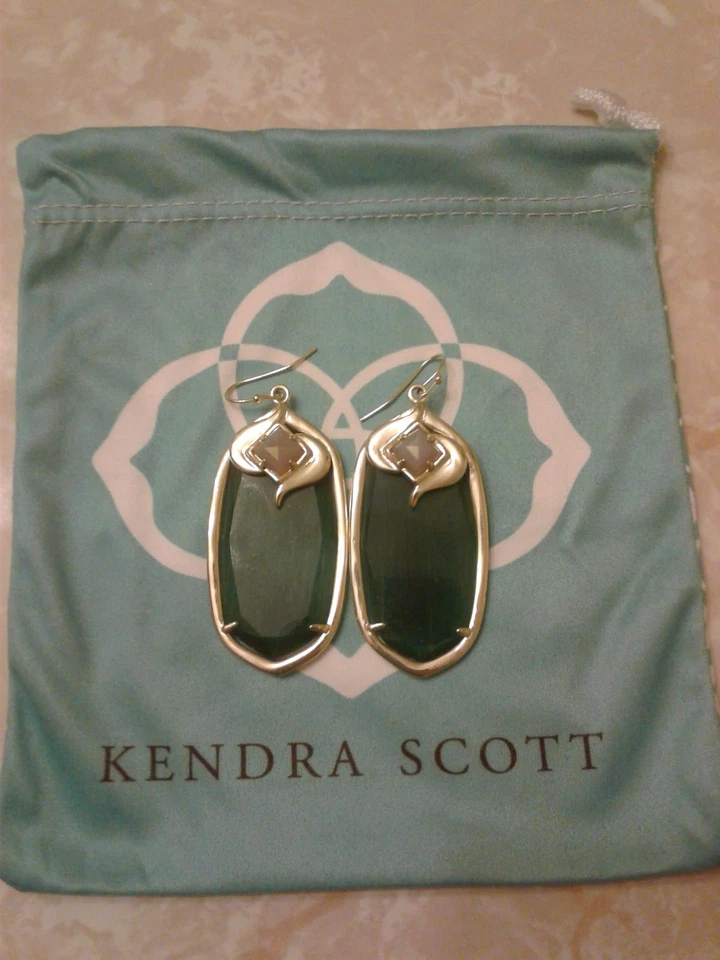 Pendientes colgantes Kendra Scott verde esmeralda con Gabby Danielle iridiscente raros Foto 1 de 1