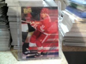 1994-95 FLEER ULTRA SPEED MERCHANT INSERT #3- SERGEI FEDEROV- RED WINGS- MINT - Picture 1 of 1