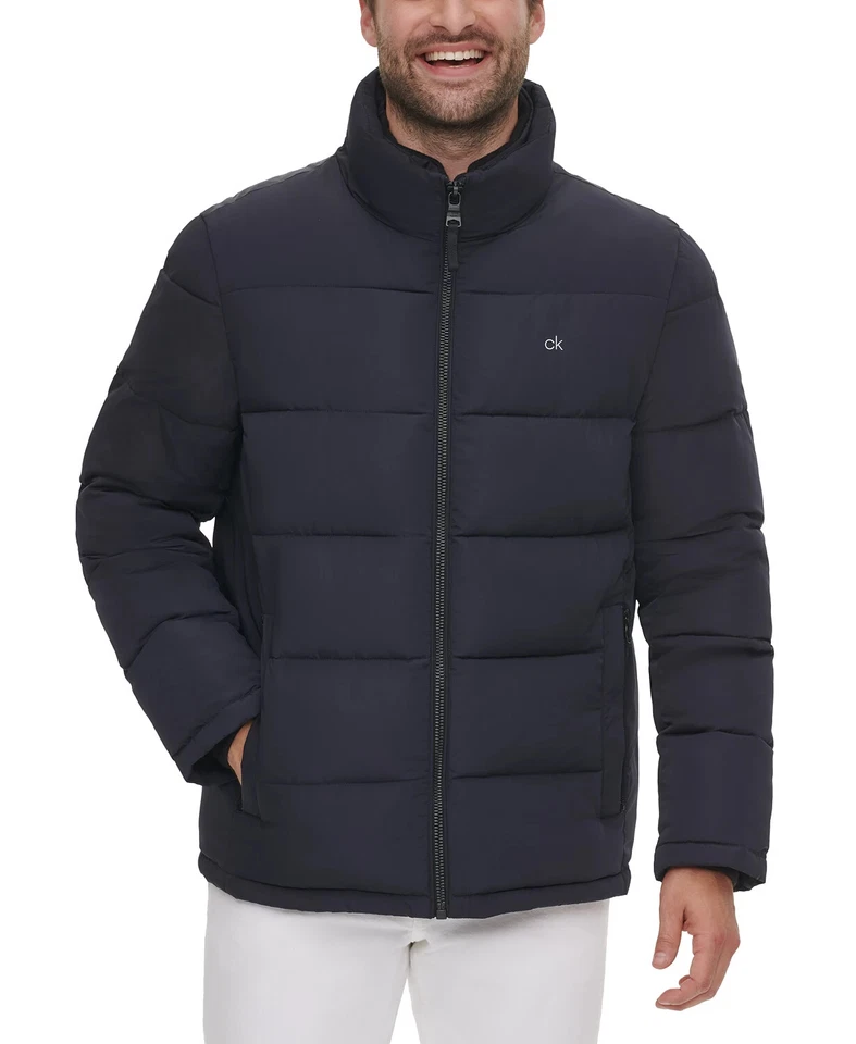 Abrigo acolchado con cremallera completa Calvin Klein azul marino, para hombre talla L, precio de venta sugerido por el fabricante 225 USD Foto 1 de 1
