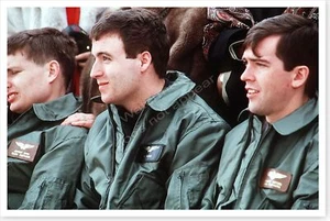 Former U.S. Prisoners Of War At Andrews AFB Ceremony Desert Storm 8 x 12 Photo - Foto 1 di 1