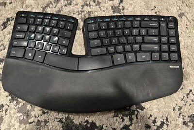 Genuine Microsoft Sculpt Ergonomic Wireless Keyboard 1559 No Receiver/Dongle - Image 1 of 4