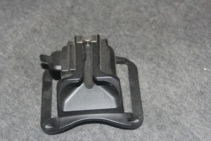 Camera Belt Hanger from Waist Mount Holder Clip for DSLR Camera Compact Cam - Picture 1 of 7
