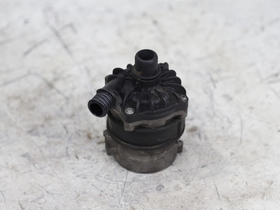 Bomba de agua BMW ActiveHybrid7 2011-2015 reemplazo directo 11517587374 OEM Foto 1 de 4