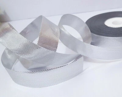 1 inch / 25mm wide - 32 yds / 29 meters - 1 roll Silver Metallic Ribbon MR7 - Image 1 of 4