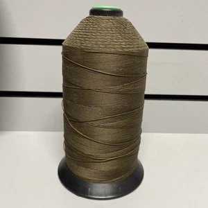 Eddington Nylon Bonded Dark Sienna, 1 Pfund, feuchtigkeitsableitender Spulenstoff, Polsterfaden - Bild 1 von 4