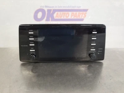 TOYOTA SIENNA LE 21 2021 RADIO AUDIO PANTALLA Y RECEPTOR 8614008530 Foto 1 de 4