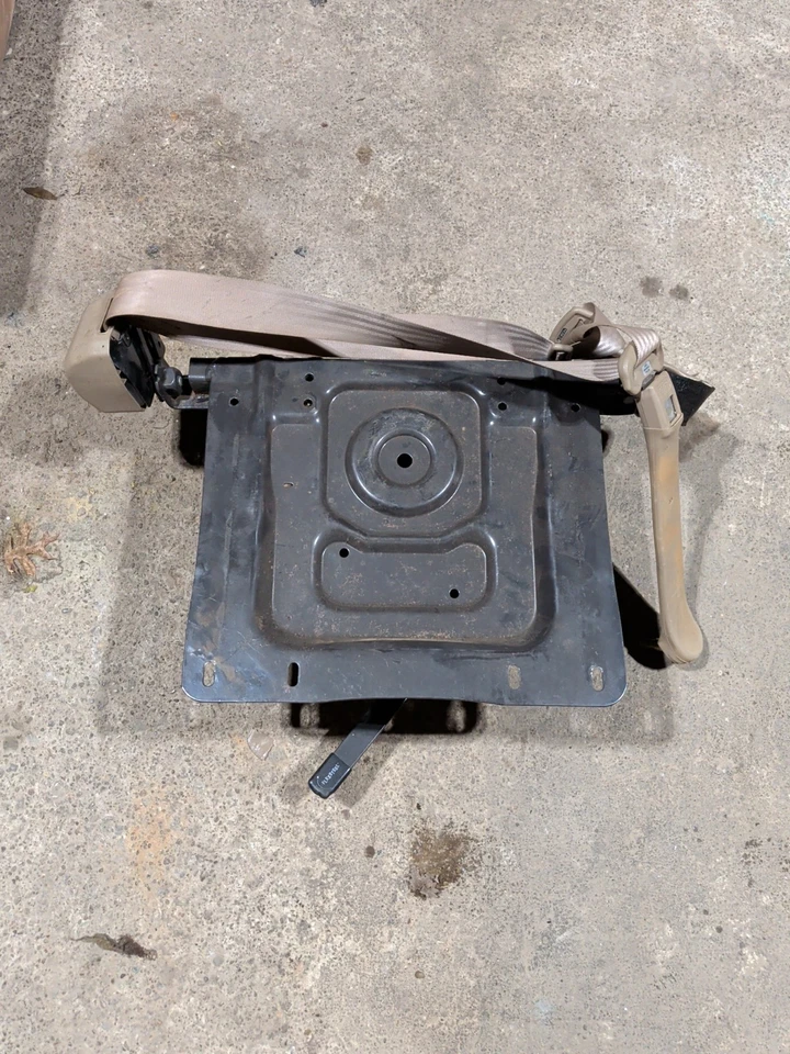 Pedestal de silla Capitanes base de asiento fija Chevy Van G20 GMC Chevi G Serie 1993  Foto 1 de 4