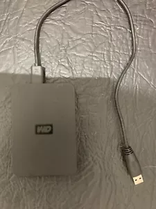 Western Digital 1.5TB Portable USB External Hard Drive 2.5 inch usb 3.0 - Picture 1 of 3