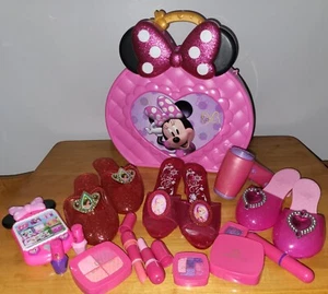 Minnie Mouse Travel Magic Vanity Disney Princess Dress Up Shoes Pretend Make-Up - Picture 1 of 11