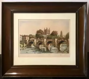Antiguo GRABADO EN COLOR de catedral y puente HEREFORD por CHARLES W R LEE enmarcado - Imagen 1 de 1