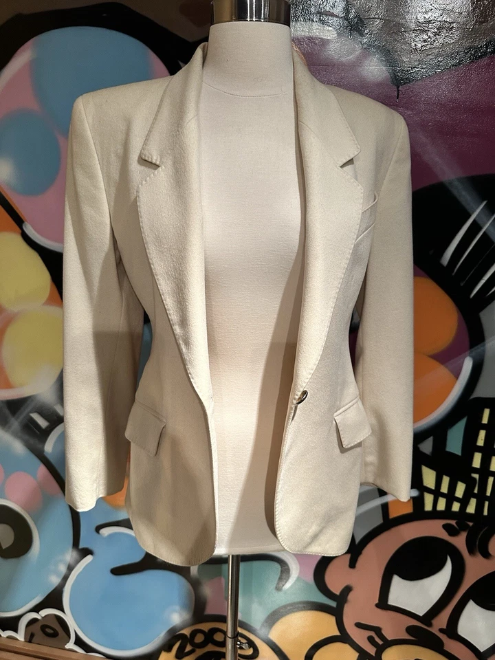 Gianfranco Ferre woman’s wool felt blazer size 4 Foto 1 de 4