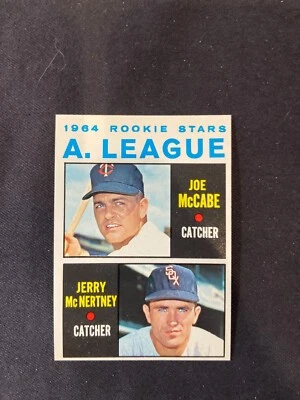 1964 Topps from Vending brk Pack Fresh Est NM #564 AL Rookies #1 - Image 1 of 2