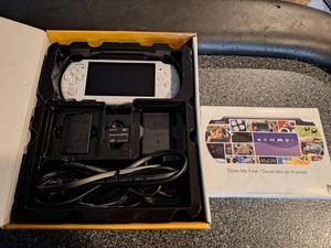 Consola Sony Original PSP-3001 EE. UU. CIB Completa en Caja PROBADA FUNCIONANDO EXTRAS - Imagen 1 de 23