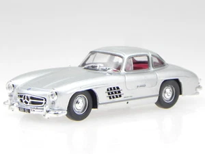 Mercedes W198 300 SL 1954 silver diecast modelcar 2891001 Atlas 1:43 - Picture 1 of 4