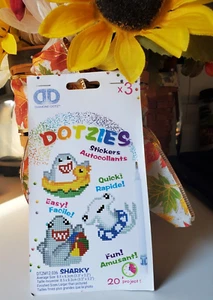 PEGATINAS DIAMOND DOTZ ~ DTZM12.036 ~ SHARKY ~ DIAMOND DOTZIES GENIALES 3 PIEZAS ~ - Imagen 1 de 2