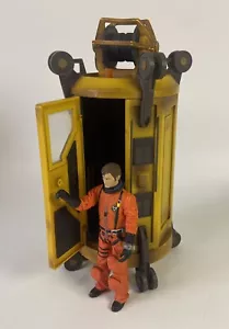 Doctor Who David Tennant Character Impossible Planet Saturn Pit Lift Playset - Picture 1 of 11