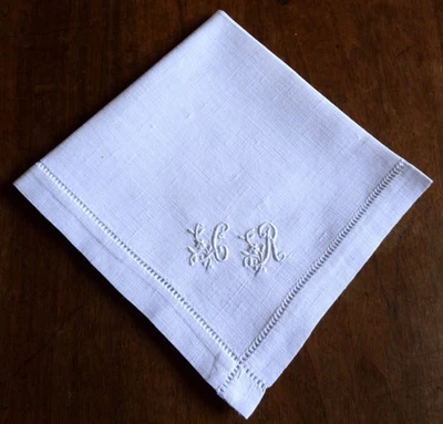 Serviette thé/Mouchoir ancien brodé en pur fil de lin monogramme fleur CR/Jour/4 - Photo 1/4