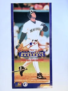 1994 Ken Griffey Jr Major League Baseball Poster 28x58cm Nintendo Power NIN 58 - Bild 1 von 3