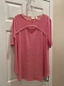 Chicos Womens Sz 1 Pull Over top Pretty Shade Red white stripe￼ Short sleeve!