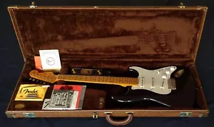 AWESOME 1998 Fender American Vintage Reissue AVRI '57 Stratocaster with Case! - Imagen 1 de 23