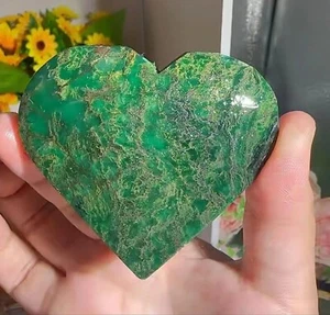 Natural 2.7''+Green Emerald Heart Palm Stone Specimens Power Gemstone Collection - Picture 1 of 4