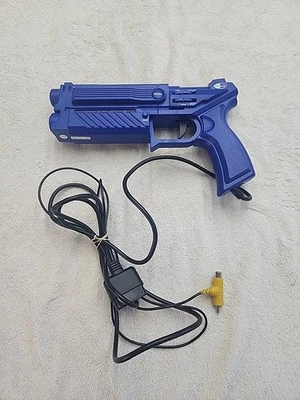 Pistola de luz azul Nyko (PS-80040-E09) Super Cobra para PS1/PS2 - Imagem 1 de 4