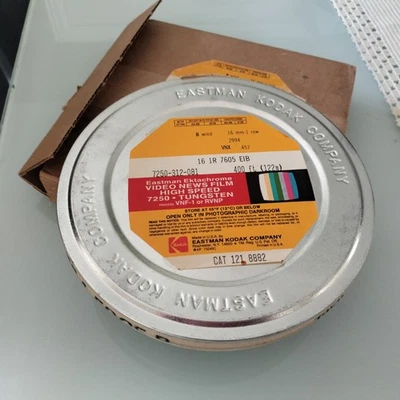 Eastman Kodak Ektachrome Video News Film 7250 High Speed Tungsten 16mm 400 Ft - Image 1 of 4
