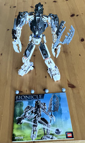 LEGO BIONICLE: Takanuva (8699) 100% complete with instructions, no box.