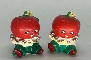 Vintage Adorable Anthropomorphic Tomatoe Salt And Pepper Japan SP18 - Imagen 1 de 16