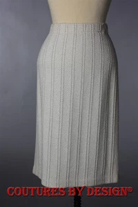 St John Strick Vorzelt Streifen Tweed Rock Farbe schwarz & weiß Größe 6 neu mit Etikett - Bild 1 von 2