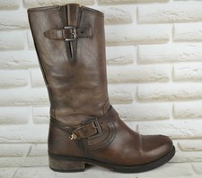 manas boots uk