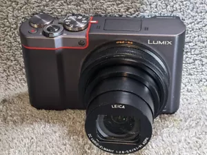 Panasonic Lumix DMC-ZS110, TZ101/TZ100/ZS100 20.1MP Digicam, 4k Video, 10X Zoom - Picture 1 of 12
