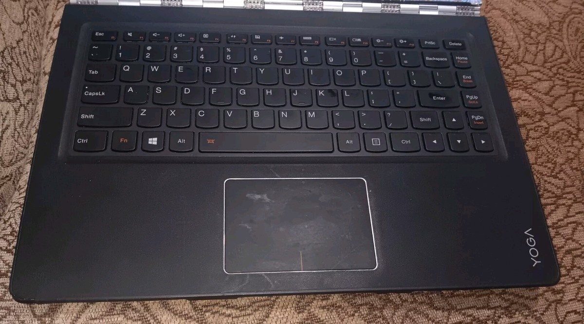 lenovo yoga 900 13ISK i5 6世代 メモリ4GB/ssd 256 GB 難あり