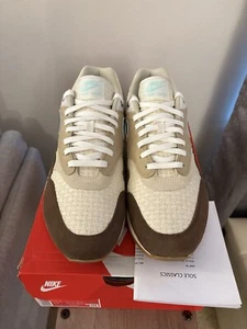 2022 Crepe Nike Air Max 1 FD5088-200 Travis Concepts Patta Anniversary Master - Picture 1 of 5