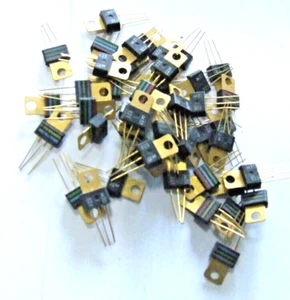 BD 530 TRANSISTOR ORIGINALE MOTOROLA BD530 FORNITURA 1 PEZZO - Foto 1 di 1