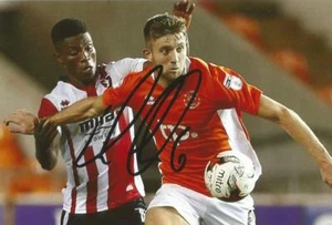 FOTO DE ACCIÓN 6x4 firmada por Will Aimson Blackpool: + certificado de autenticidad - Imagen 1 de 1