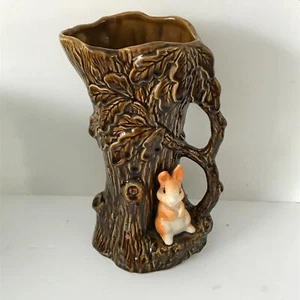 Vintage Sylvac No. 4842 cute bunny rabbit by oak tree trunk vase jug 23cm high - Picture 1 of 6