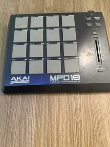 AKAI Professional MPD18 Compact USB MIDI Pad Controller With Cable - Picture 1 of 11