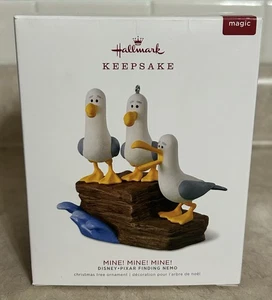 Hallmark 2018 Disney Pixar Findet Nemo Mine! Meins! Meins! Weihnachtsschmuck mit Sound - Bild 1 von 4