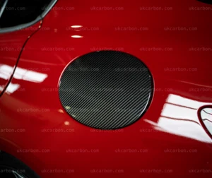 Alfa Romeo Giulia Copertura Serbatoio Carbonio Cappello Stick On Inserto di UKCarbon - Foto 1 di 16
