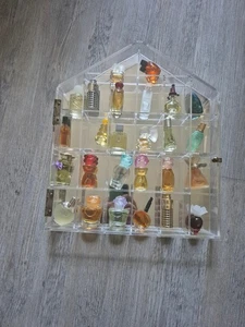 Setzkasten acryl verschließbar mit 26 Parfümfläschchen - Bild 1 von 1