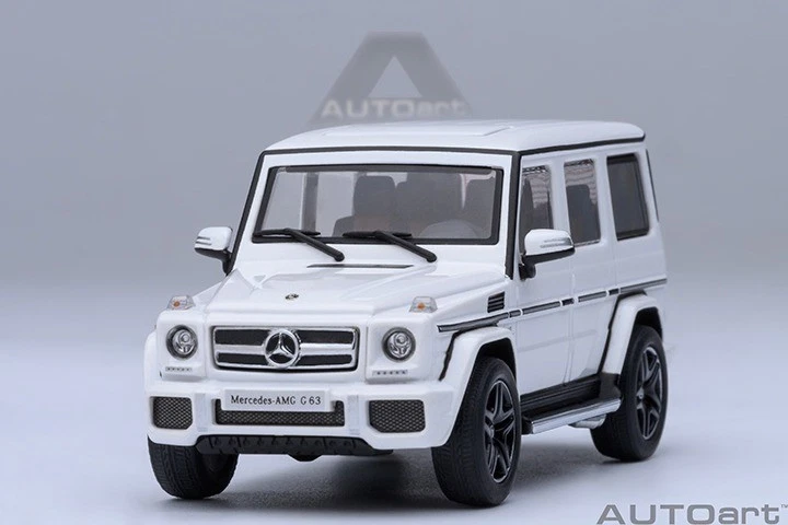 AUTOART 20112 Mercedes Benz - G-Class G63 AMG (W463) V8 Biturbo 2017 - White - 1