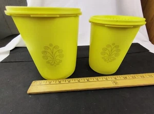 Tupperware Yellow Nesting Canister 809-5/ 811 with Lids - Vintage - Picture 1 of 8