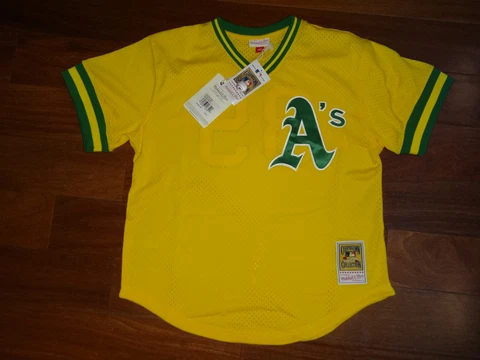 Rickey Henderson 1984 Mitchell & Ness Men's Oakland A's MLB Pullover BP Jersey Cover