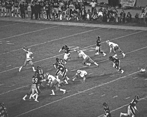 1979 Pittsburgh Steelers vs Dallas Cowboys Super Bowl 8x10 Photo ROGER STAUBACH - Picture 1 of 1