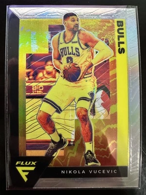 2020-21 Panini Flux Basketball Nikola Vucevic #25 Silver Prizm Chicago Bulls - Image 1 of 2