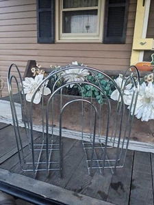 Vintage MCM Chrome Magazine Rack (in the style of Willi Glaeser for TMP) - Picture 1 of 7