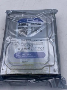 Western Digital WD3200AAKX 320GB SATA 16MB WD Blue HDD & 5 WD2500AAKX - Picture 1 of 4