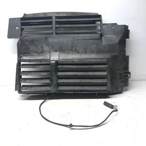 FORD FOCUS MK3.5 1.6 TDCI 2015-2018 RADIATOR SHUTTER VENT GRILL BM51-8476-AB - Picture 1 of 7
